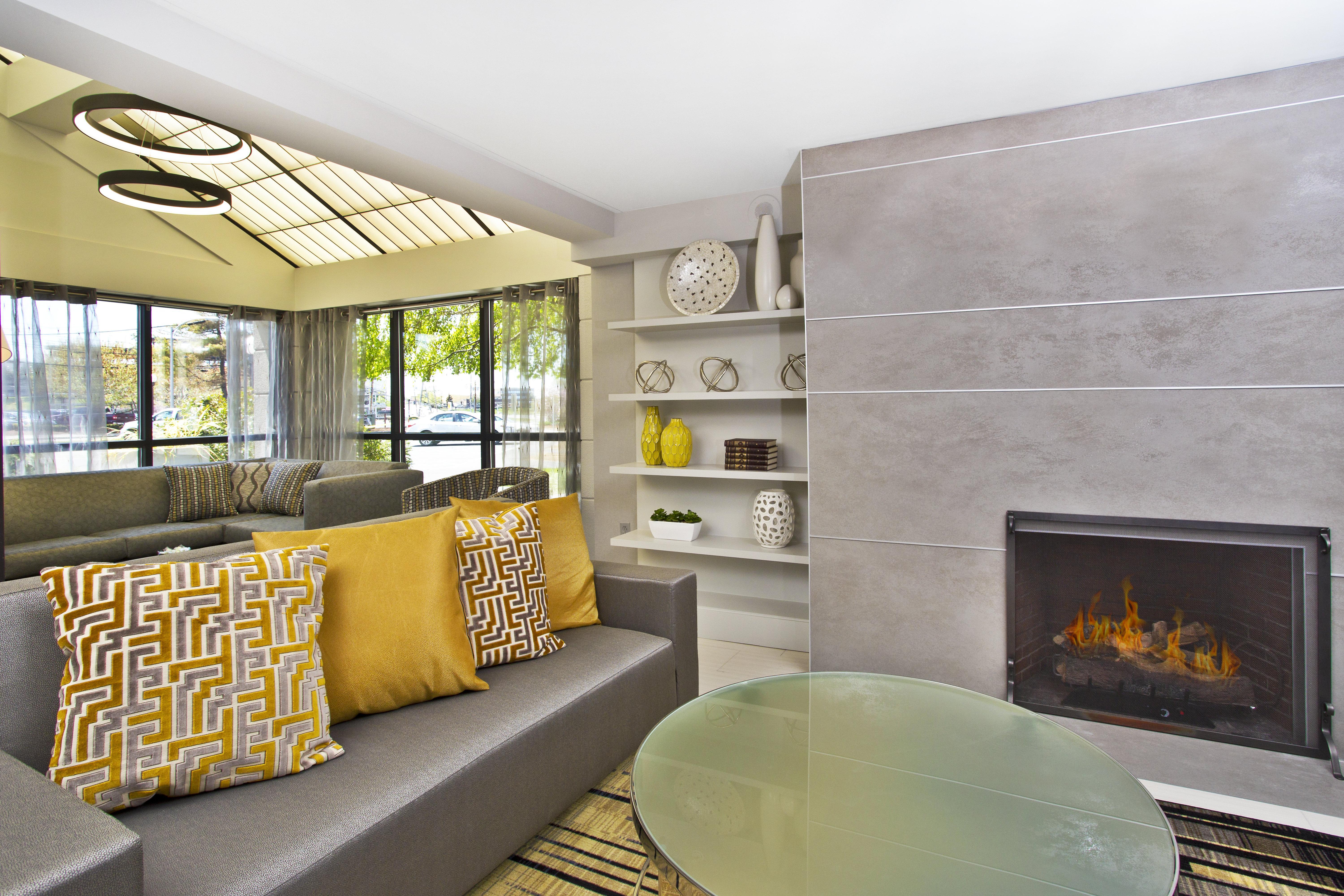 Holiday Inn Express Boston-Waltham By Ihg Exteriér fotografie