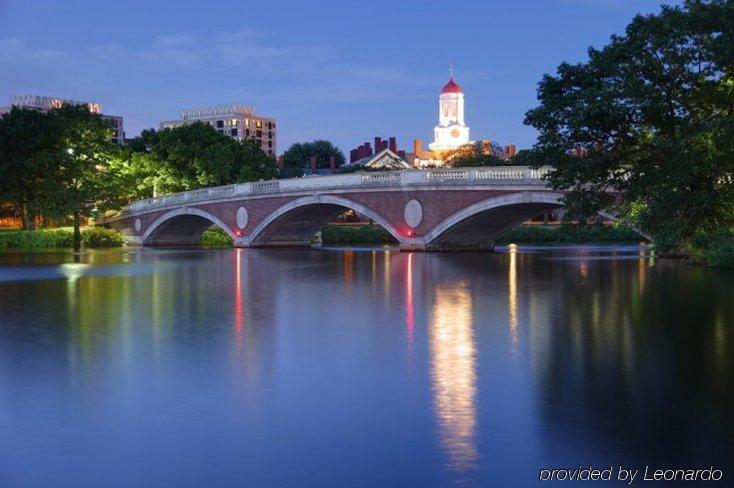 Holiday Inn Express Boston-Waltham By Ihg Exteriér fotografie