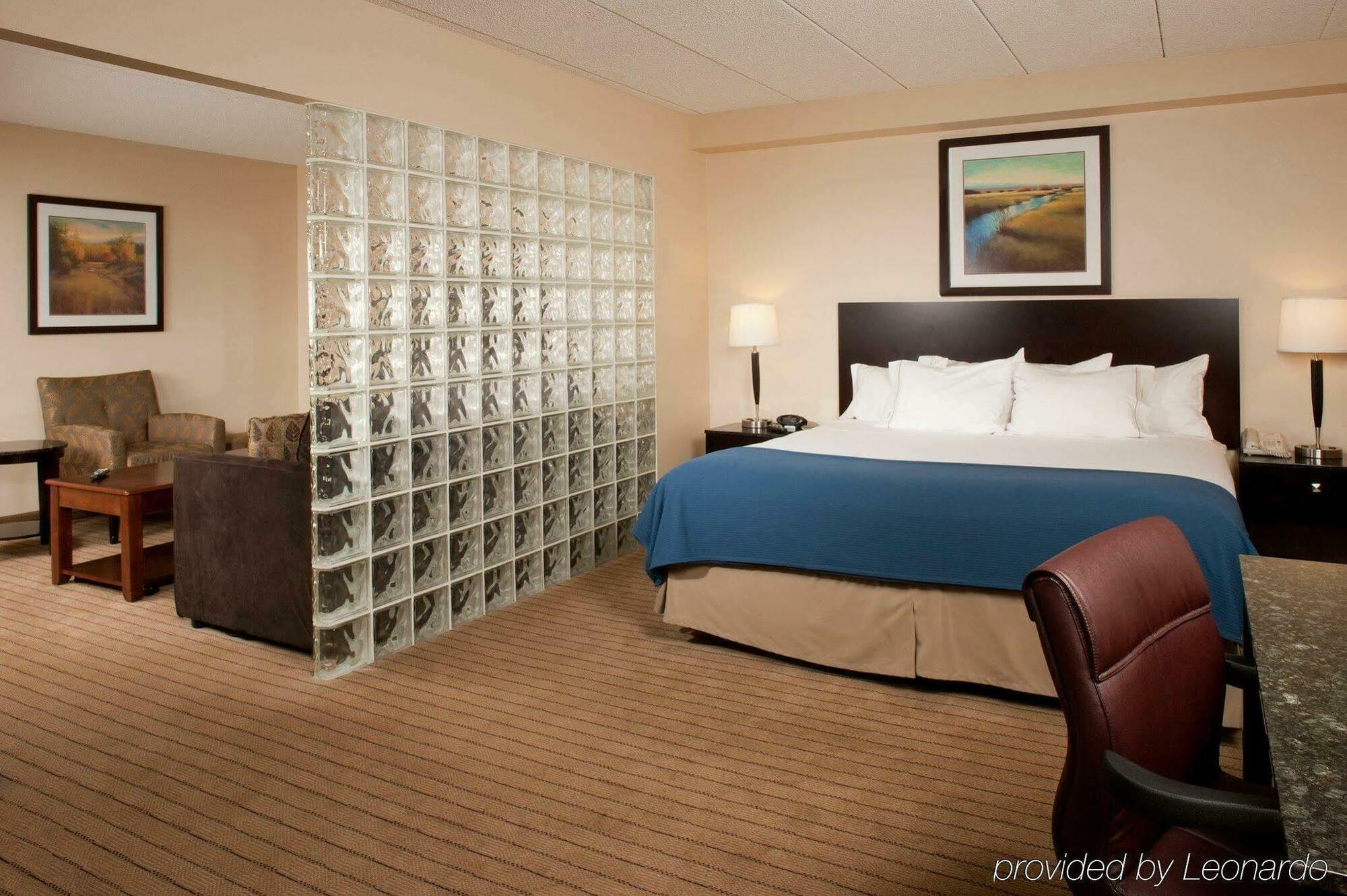 Holiday Inn Express Boston-Waltham By Ihg Exteriér fotografie